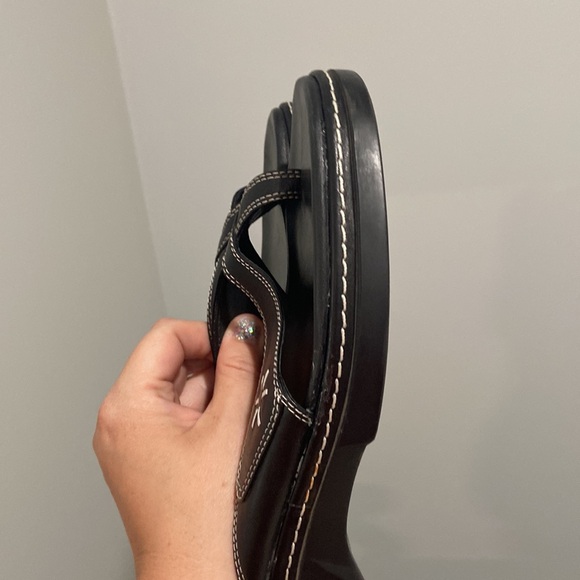 Clarks Y2K 2004 Chunky Sandal Leather Black & White Sandals sz 9 GREAT CONDITION - Picture 16 of 17